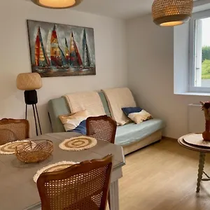 https://les-hauteurs-du-trieux.inbrittany.com